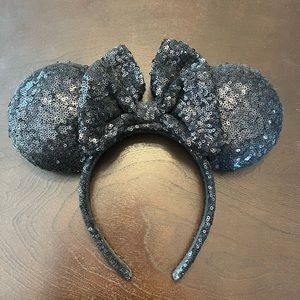 Sequined Black Minnie Ears Headband